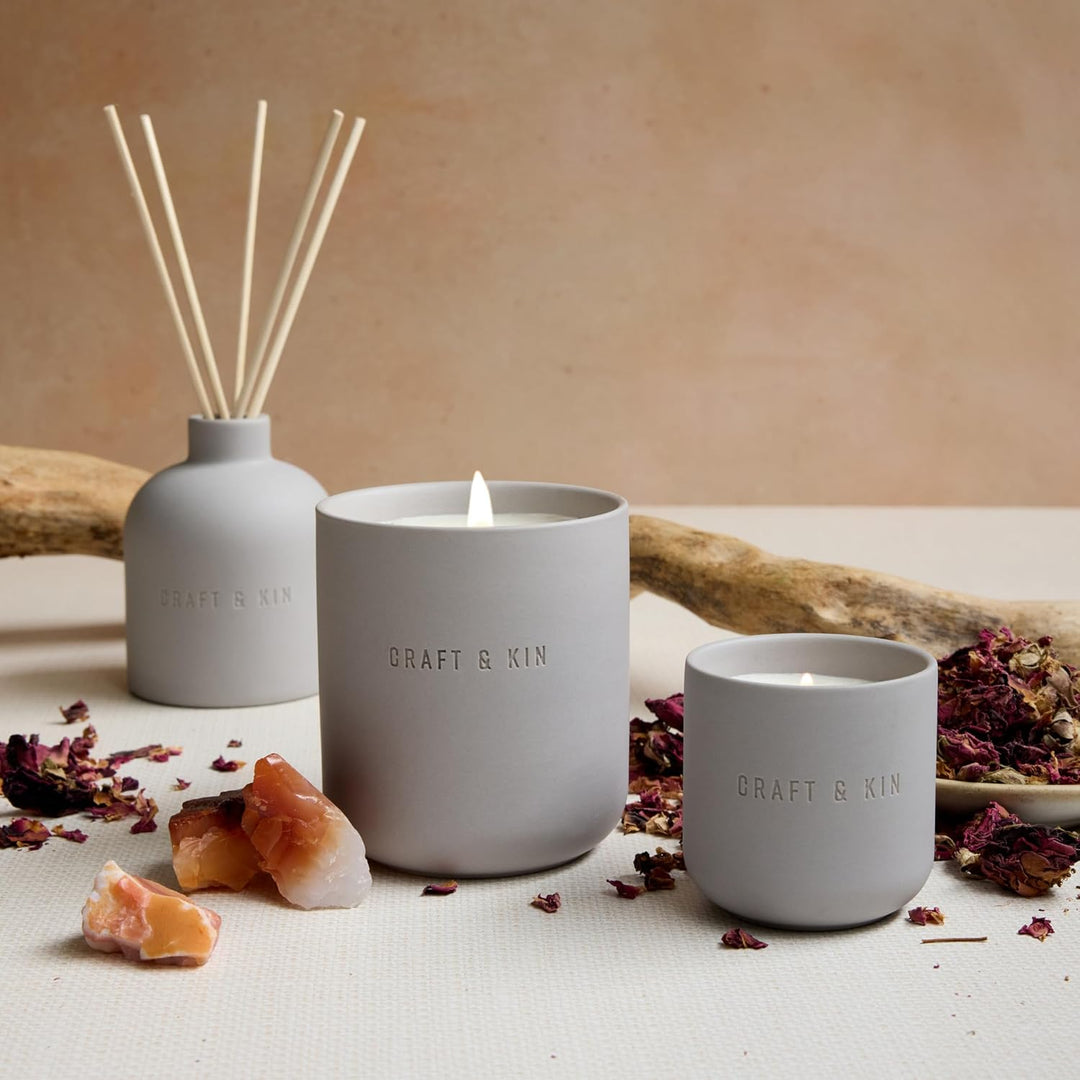 Earthenware Reed Diffuser - Dark Rose & Amber