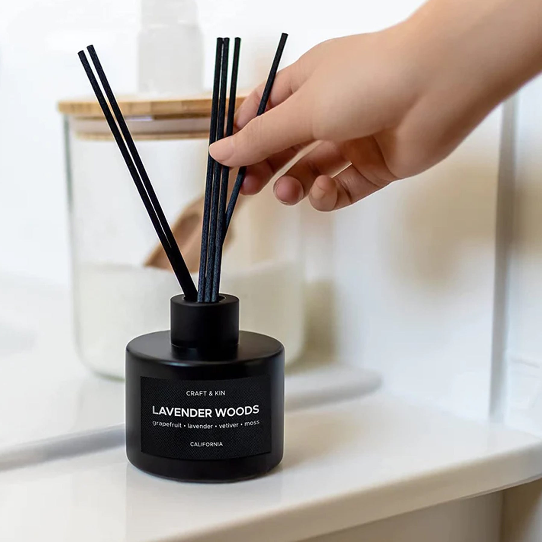 Lavender & Wood Black Matte Reed Diffuser | Craft & Kin